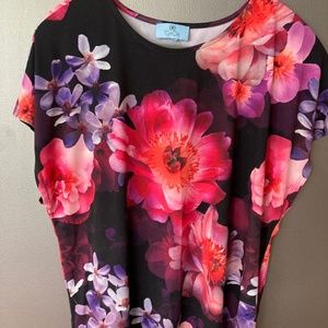 Floral top